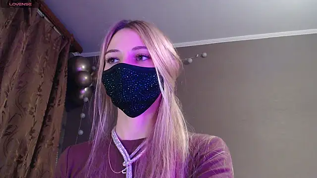 Iris lave online show from 5, 11, 2025