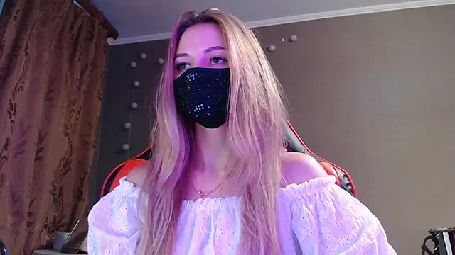 Iris lave online show from 21, 10, 2025