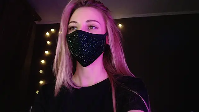 Iris lave online show from 26, 10, 2025