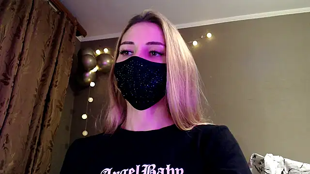 Iris lave online show from 28, 11, 2025