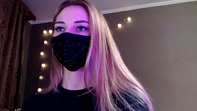 Iris lave online show from 18, 12, 2025