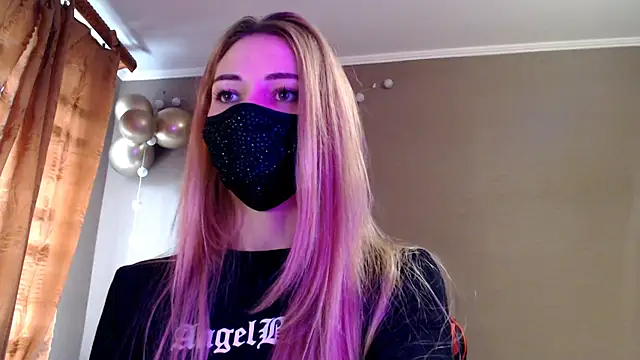 Iris lave online show from 26, 11, 2025