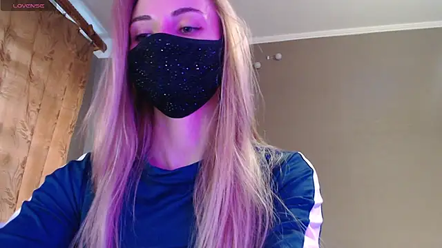 Iris lave online show from 28, 9, 2025