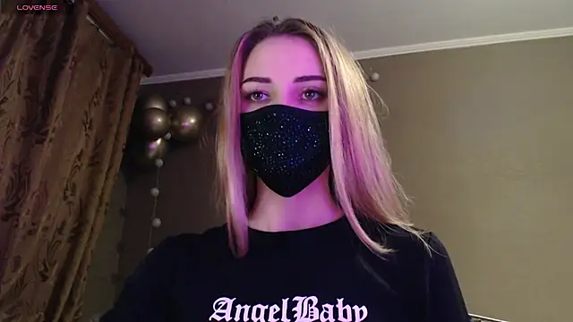 Iris lave online show from 16, 11, 2025