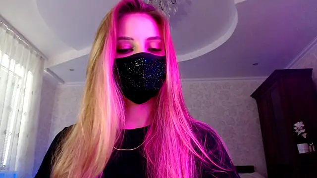 Iris lave online show from 13, 7, 2026