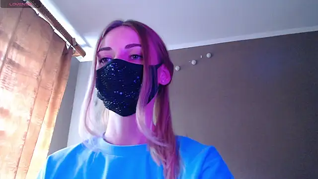 Iris lave online show from 9, 9, 2025