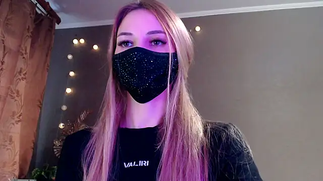 Iris lave online show from 13, 5, 2026