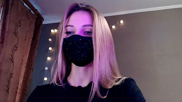 Iris lave online show from 11, 2, 2026