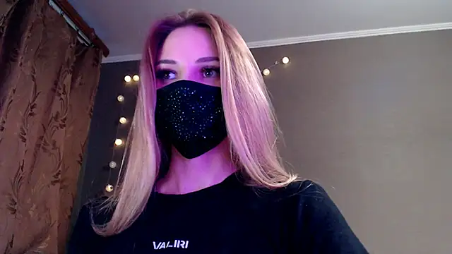 Iris lave online show from 14, 5, 2026