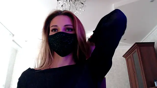 Iris lave online show from 19, 6, 2026