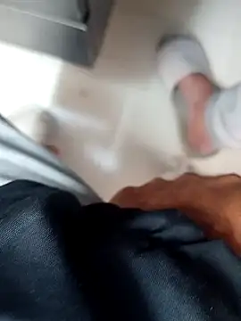 hackyourpussyxh online show from 1, 2, 2026