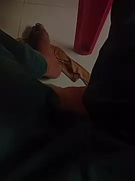 hackyourpussyxh online show from 25, 10, 2025