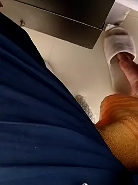 hackyourpussyxh online show from 15, 1, 2026