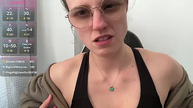 BustyKellyXXX online show from 3, 3, 2026