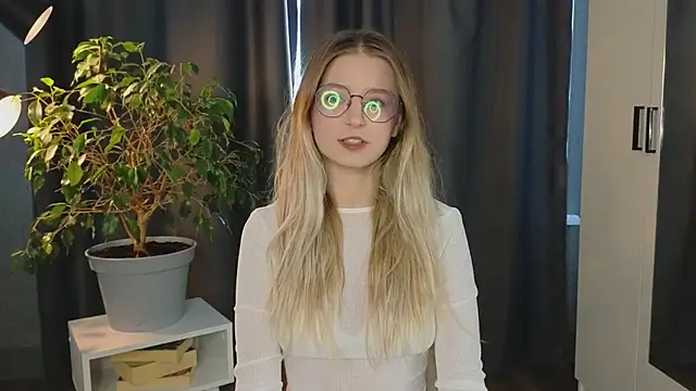 Snapshot of zegoii chatting on 14, 9, 2025 zegoii online show from 14, 9, 2025