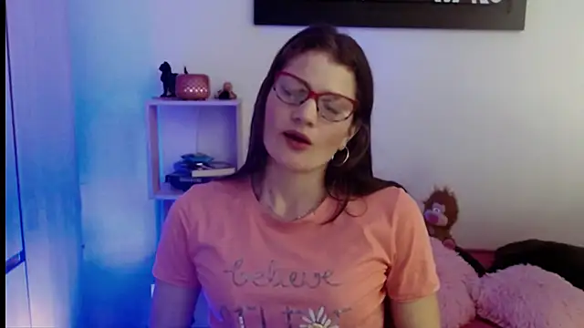 Camila-ventura online show from 25, 5, 2026