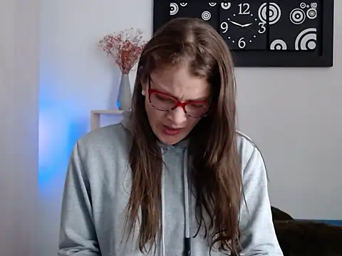 Camila-ventura online show from 2, 10, 2025