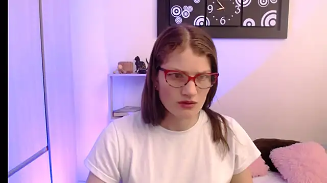 Camila-ventura online show from 12, 6, 2026