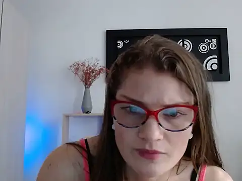 Camila-ventura online show from 4, 10, 2025