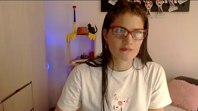 Camila-ventura online show from 26, 6, 2026