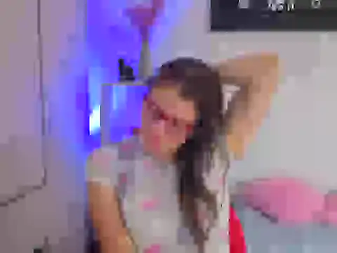 Camila-ventura online show from 12, 11, 2025