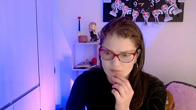Camila-ventura online show from 25, 6, 2026