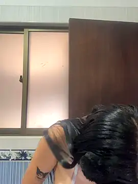 lucy grey25 online show from 25, 11, 2025