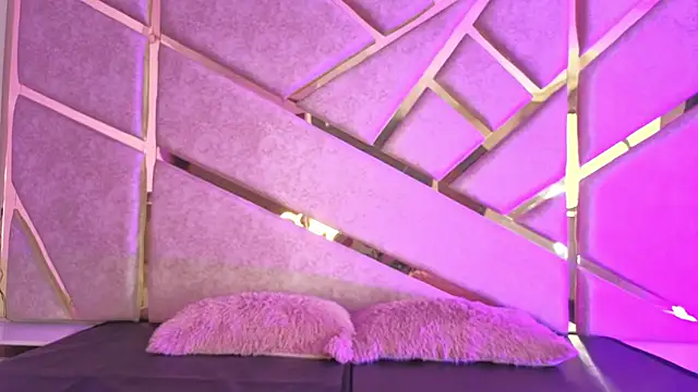 Zafiro claire online show from 14, 2, 2026