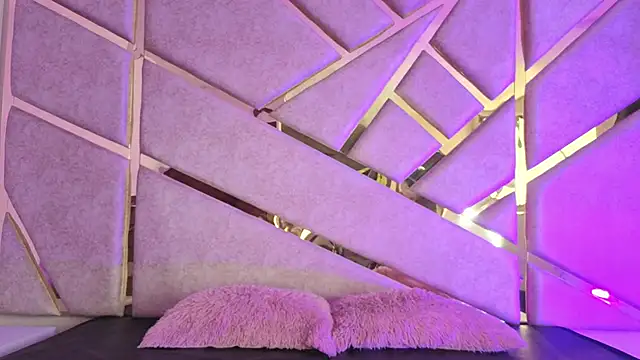 Zafiro claire online show from 20, 2, 2026