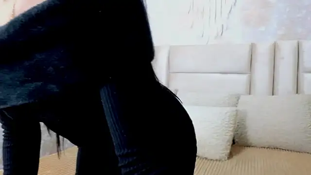 NataliePetite3x online show from 24, 2, 2026