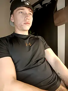 Logan sixxer online show from 21, 9, 2025