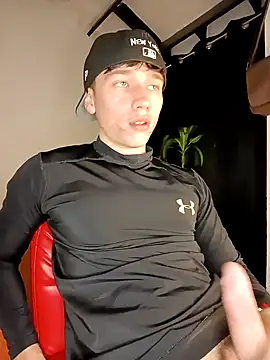 Logan sixxer online show from 24, 9, 2025