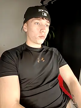 Logan sixxer online show from 20, 9, 2025