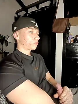 Logan sixxer online show from 16, 9, 2025