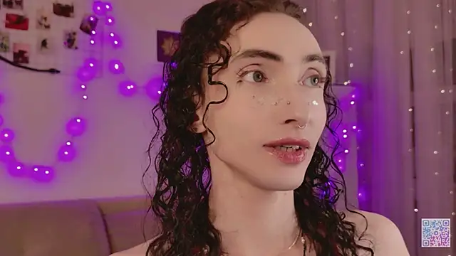 Queen of tease online show from 25, 4, 2026