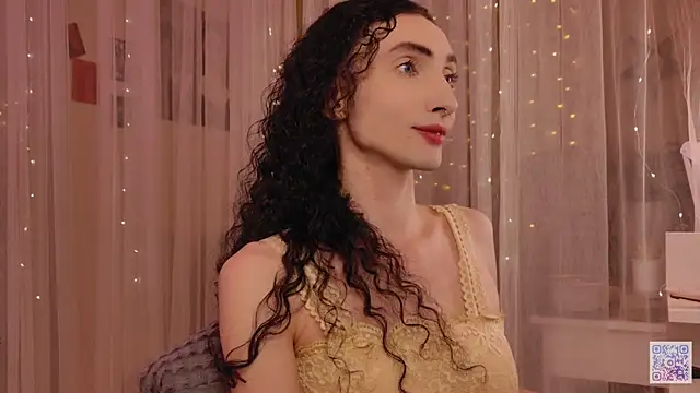 Snapshot of Queen_of_tease chatting on 22, 11, 2025 Queen of tease online show from 22, 11, 2025