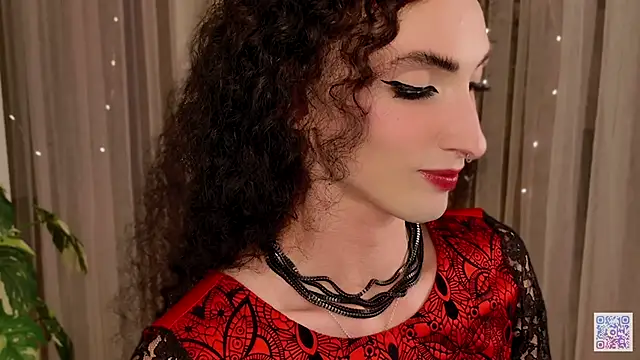 Snapshot of Queen_of_tease chatting on 19, 9, 2025 Queen of tease online show from 19, 9, 2025