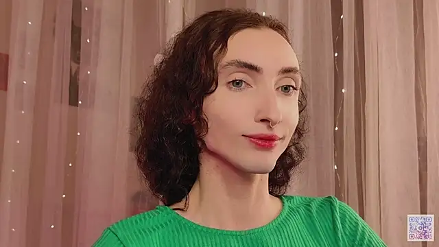 Snapshot of Queen_of_tease chatting on 9, 11, 2025 Queen of tease online show from 9, 11, 2025