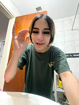 Babylovetiernax online show from 27, 11, 2025