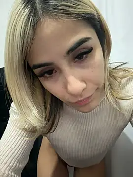 Babylovetiernax online show from 29, 5, 2026
