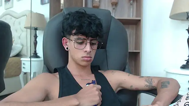 Ibratxandy online show from 13, 3, 2026