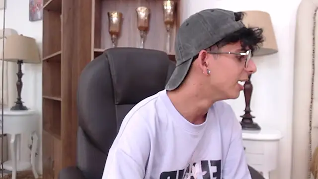 Ibratxandy online show from 14, 3, 2026