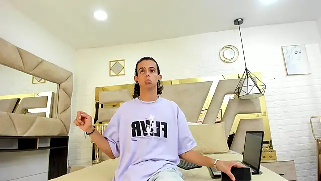 Ibratxandy online show from 25, 10, 2025