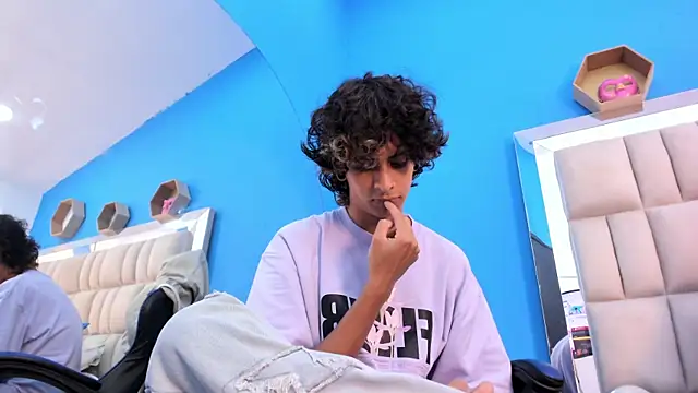 Ibratxandy online show from 12, 10, 2025