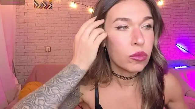 ReginaFoXXXy online show from 26, 9, 2025