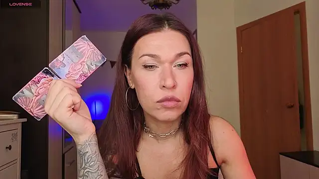 ReginaFoXXXy online show from 8, 5, 2026