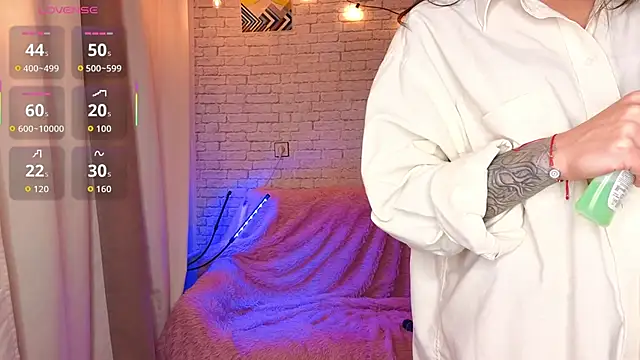 ReginaFoXXXy online show from 5, 11, 2025