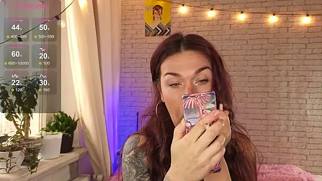 ReginaFoXXXy online show from 5, 2, 2026