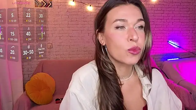 ReginaFoXXXy online show from 24, 9, 2025