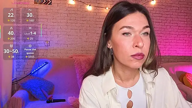 ReginaFoXXXy online show from 17, 10, 2025